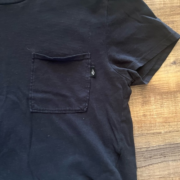 Volcom Outer Banks Black Crop Top - Picture 2 of 3